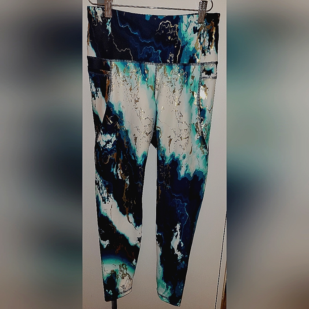Abstract Old Navy Print Leggings